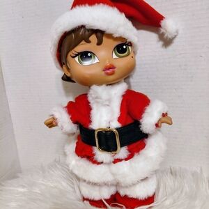 Charming Holiday DRed  and White Outfit